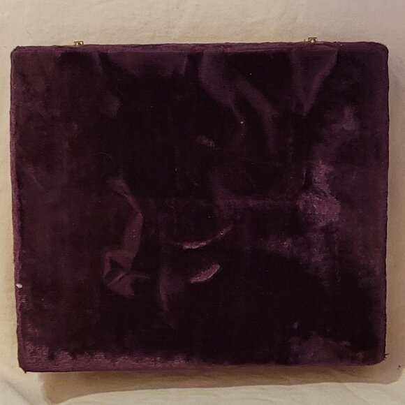 Vintage Set of 6 Silver Plate Stemmed Glasses in Original Box. - Picture 10 of 15